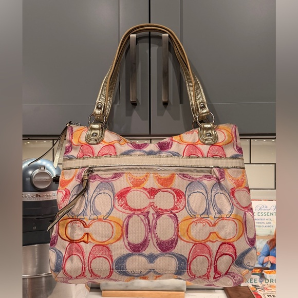 *SOLD* Coach Poppy Dream Signature Glam Tote Bag - Picture 1 of 9